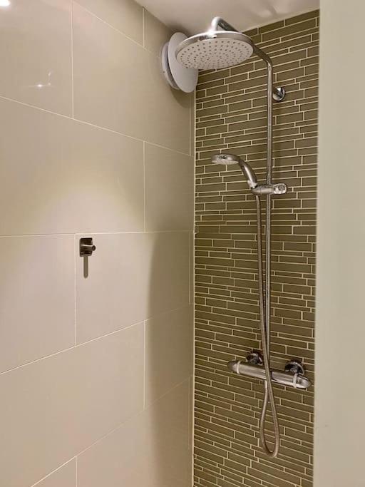 Appartement 2bdr Modern In Hammersmith West Londen
