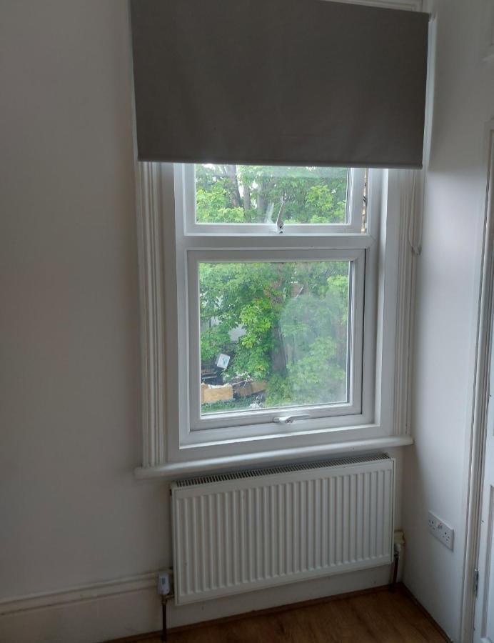 Privat bolig W13 X Weekly Monthly Discount London