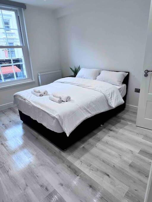 Flat 5 Crawford St, 1 Bedroom, 1 Bathroom Flat Appartement Londen