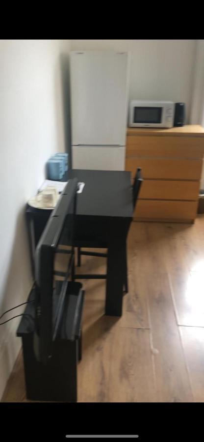 Privat bolig W13 X Weekly Monthly Discount