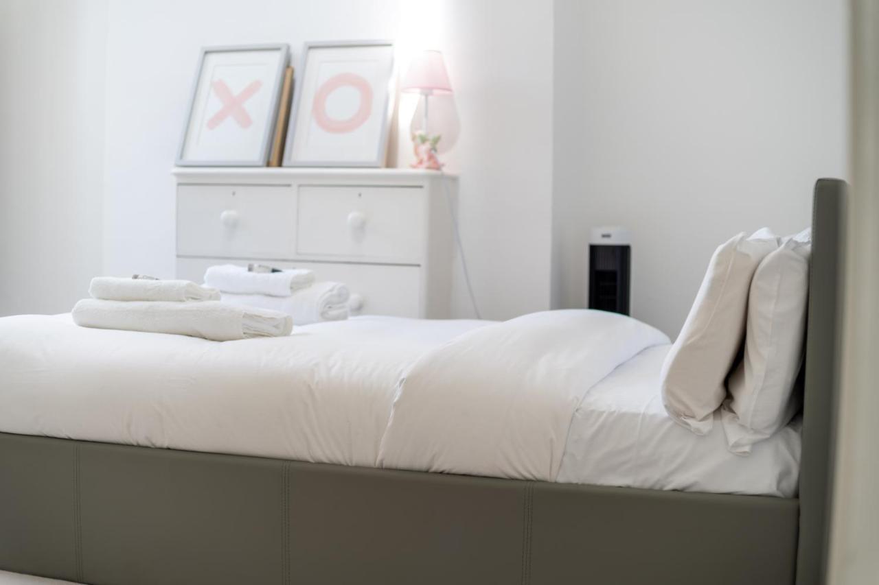 4 Bedroom Edwardian Family House Wgarden, Notting Hill Appartement *