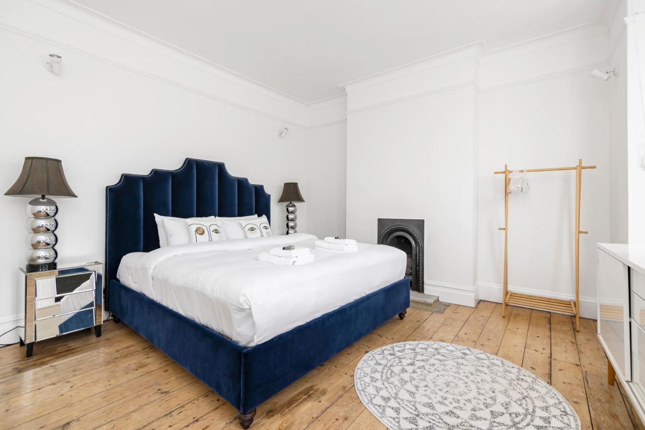 4 Bedroom Edwardian Family House Wgarden, Notting Hill Appartement Londen