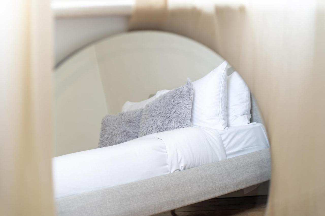 Appartement 4 Bedroom Edwardian Family House Wgarden, Notting Hill Londen