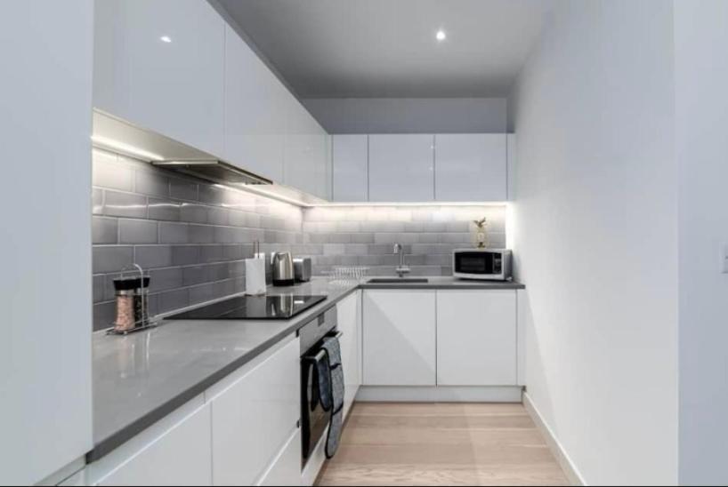 Séjour chez l'habitant Contemporary Overlooking Barrier Park *