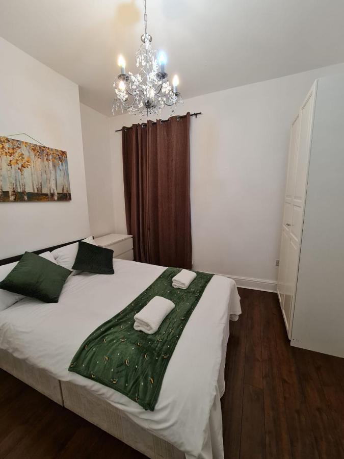 Canary Wharf Holiday 4*