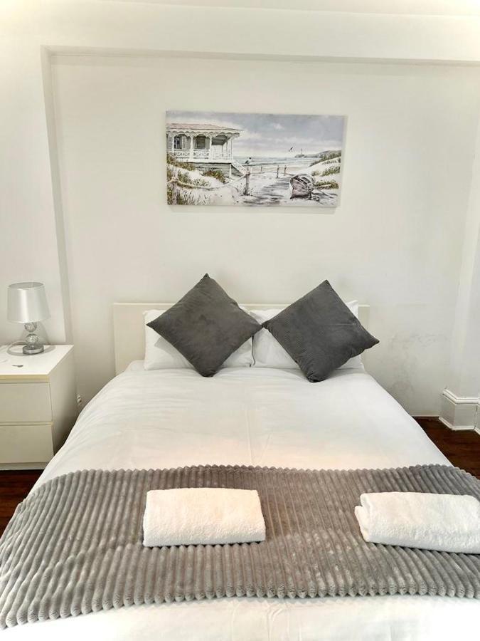 Canary Wharf Holiday 4*