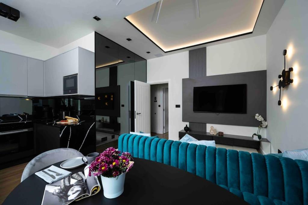 Luxury Flat In Earls Court