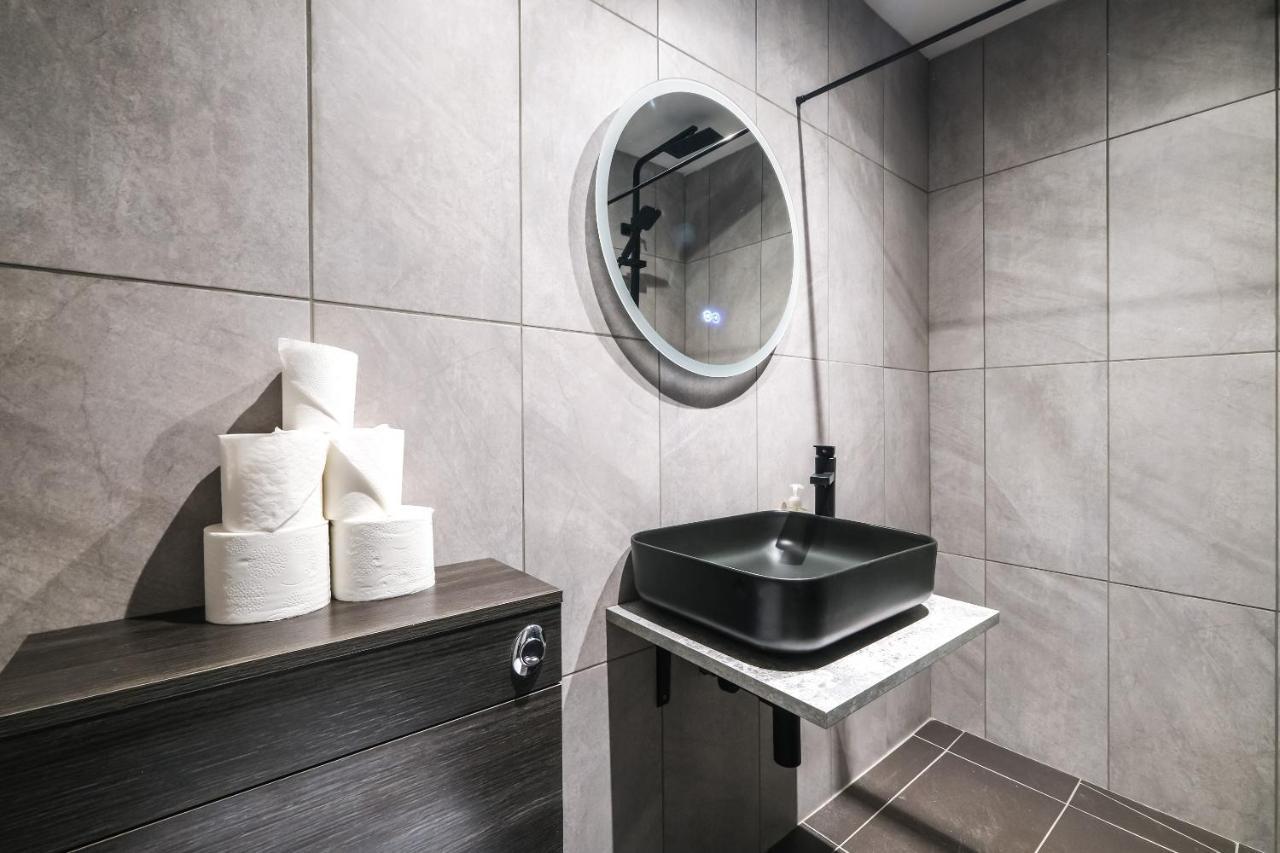 Appartement Quaint And Spacious Piccadilly Sleep 6 Vrd Londen