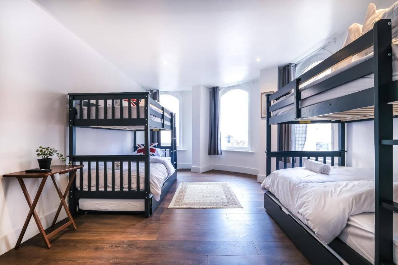 Quaint And Spacious Piccadilly Sleep 6 Vrd Londen