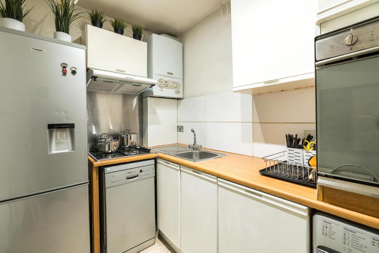 Cozy 1 Bedroom / Gloucester Road / Kensington Apartment *