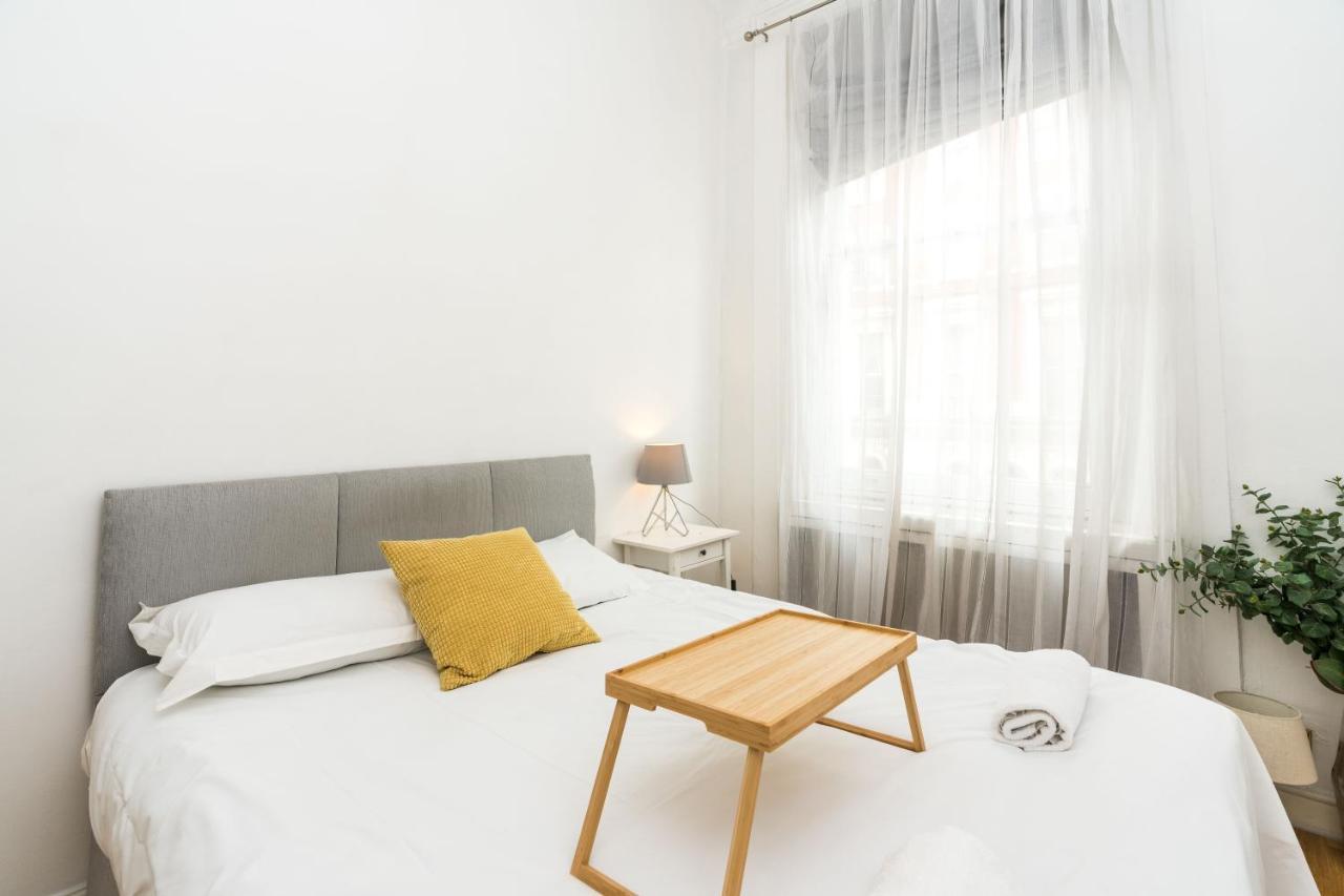 Spacious 2 Bedroom / Gloucester Road / Kensington Apartment *