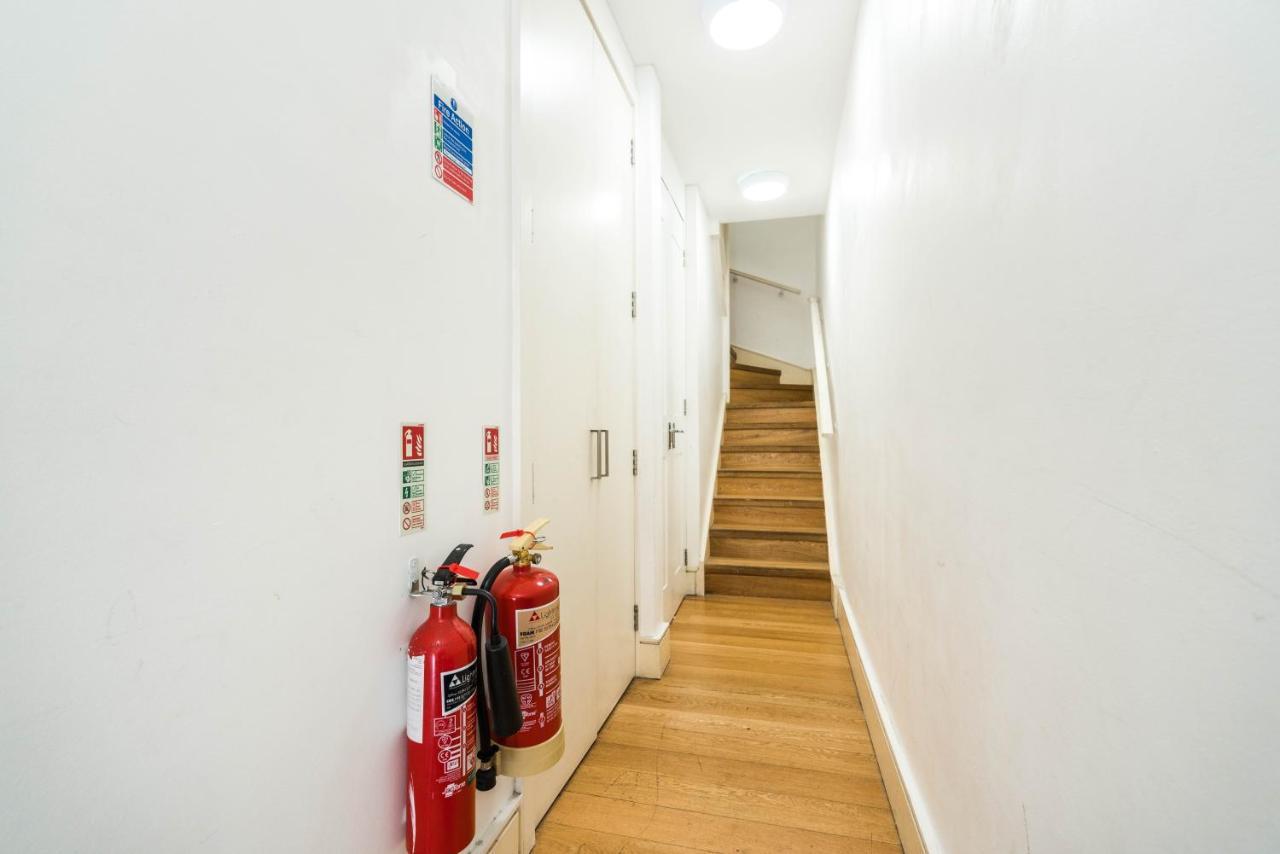 Spacious 2 Bedroom / Earls Court / Kensington Appartamento Londra