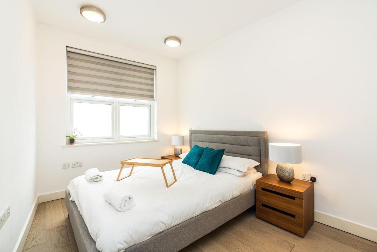 Appartamento Spacious 2 Bedroom / Earls Court / Kensington Londra