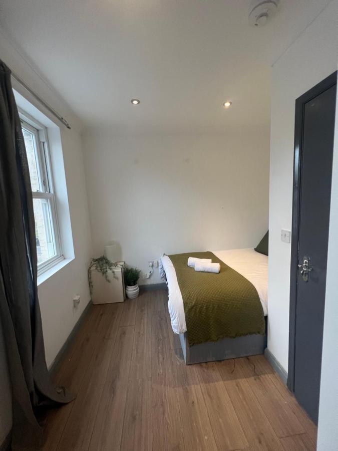 3 Bedroom Flat In King's Cross, St Pancras's. 8 People Appartement *