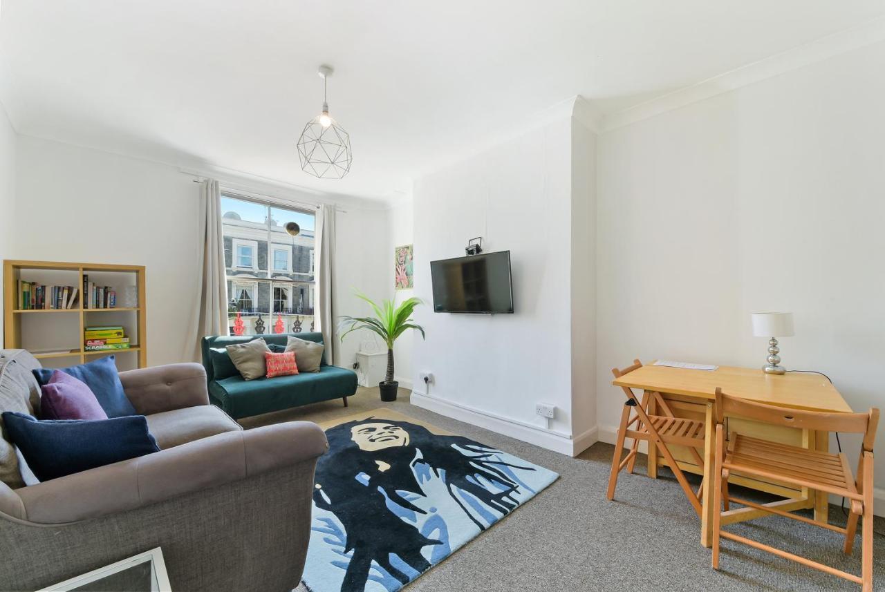 Maidavale 2 Bed - Sleeps 6 Lägenhet
