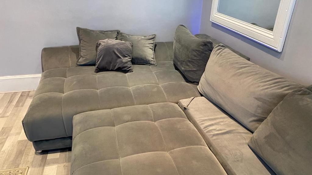 Affittacamere Double And Single Bedrooms In Flat