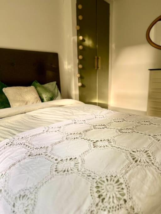 Appartamento Charming 1 Bed Victorian Flat In Islington Londra