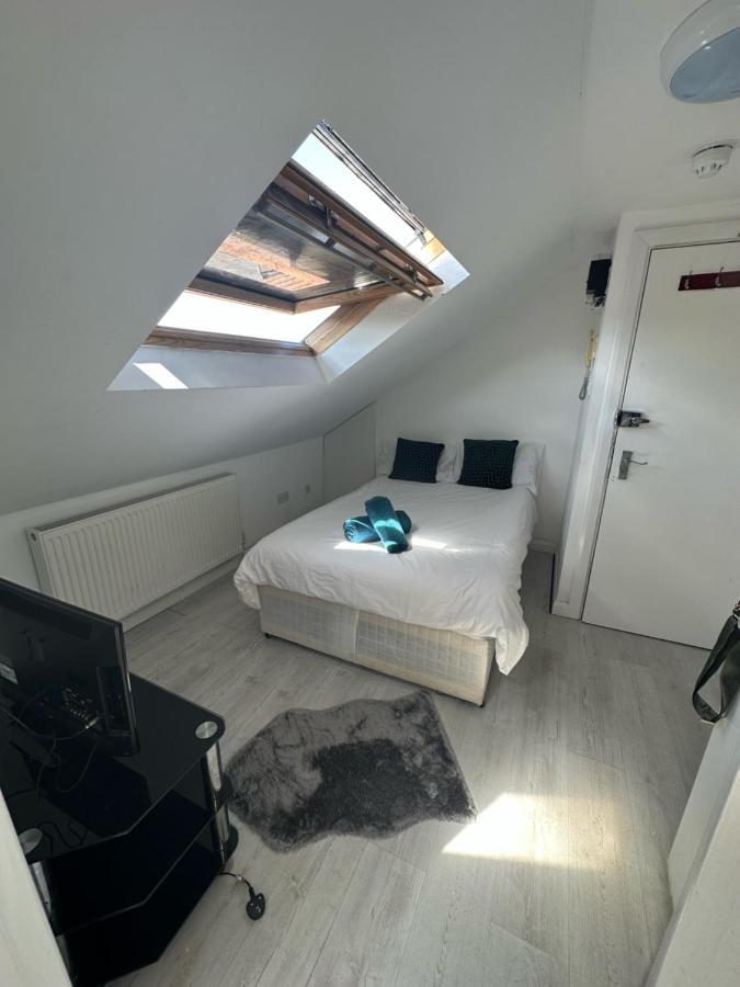 Cozy Urban Terraced Studio * Londra