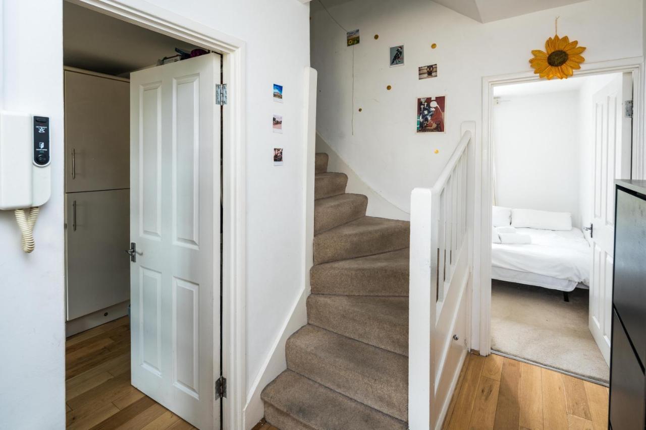 2bd Stylish W/t Grand Piano Londres
