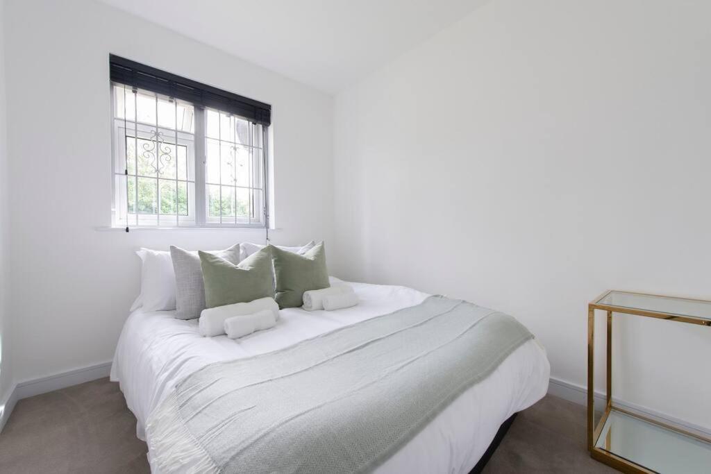 Appartement 2 Bedroom Modern Urban Sanctuary 1cc - Cherrydeal Londen