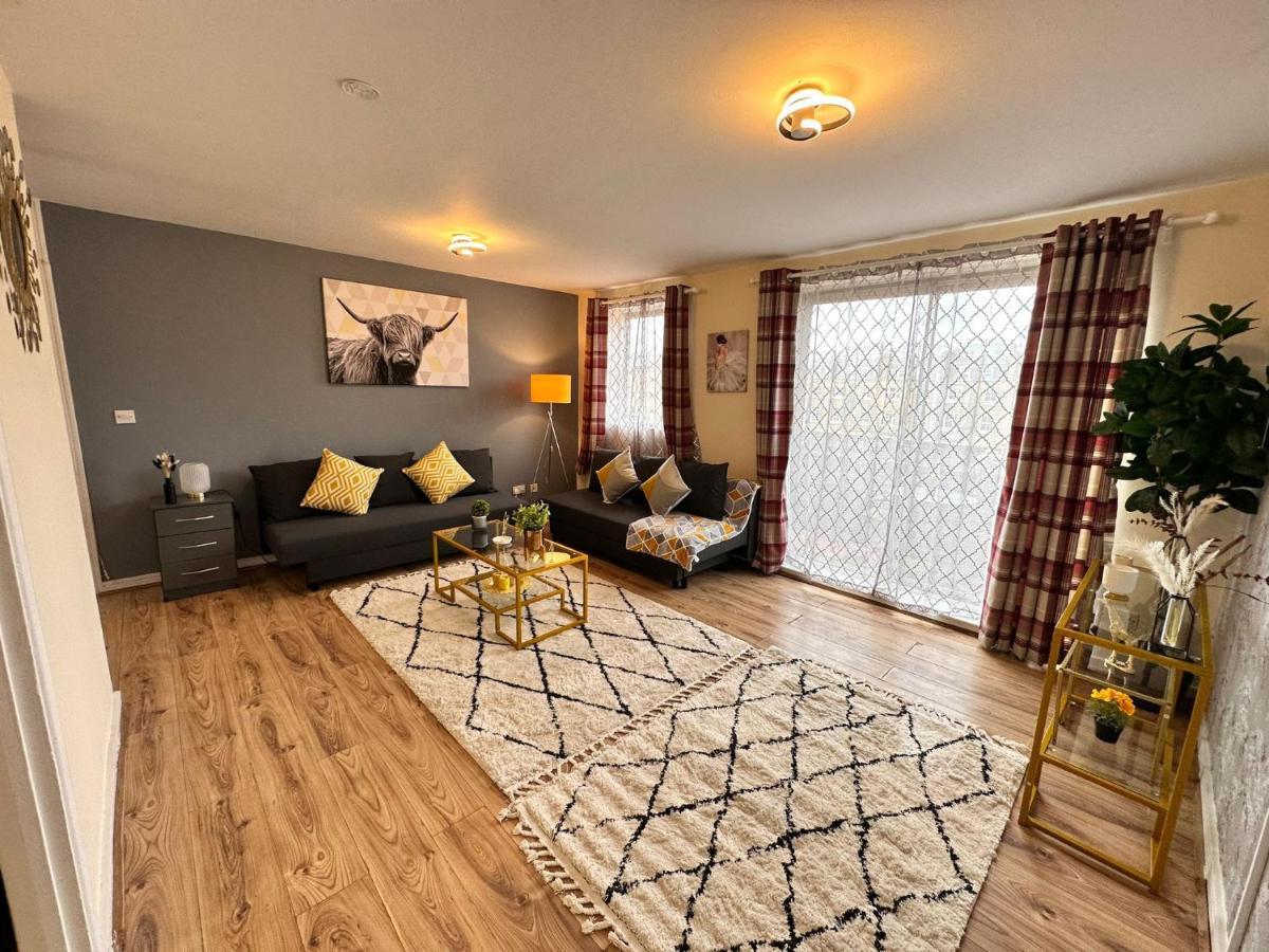 Chelsea 2-bedroom And Living Appartement Londen