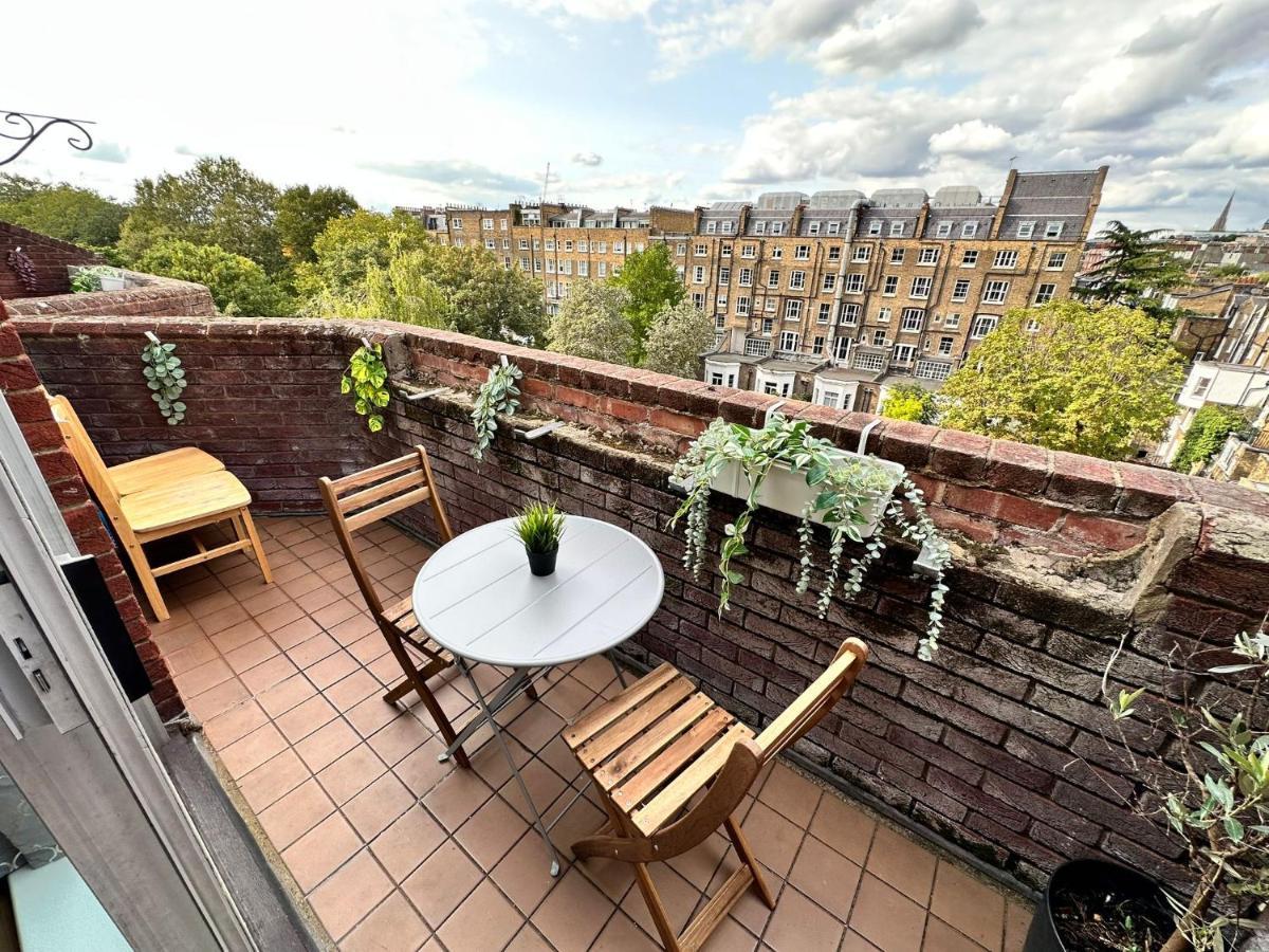 Chelsea 2-bedroom And Living Appartement Londen