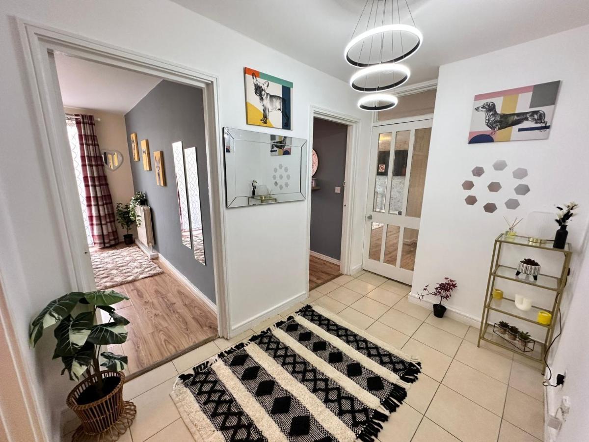 Chelsea 2-bedroom And Living Appartement Londen