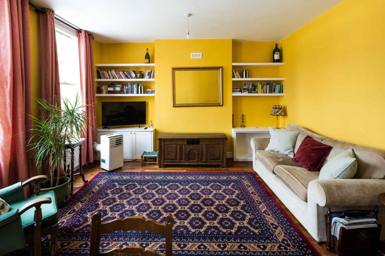 Leilighet Elegant And Peaceful 2bd - Barons Court/london