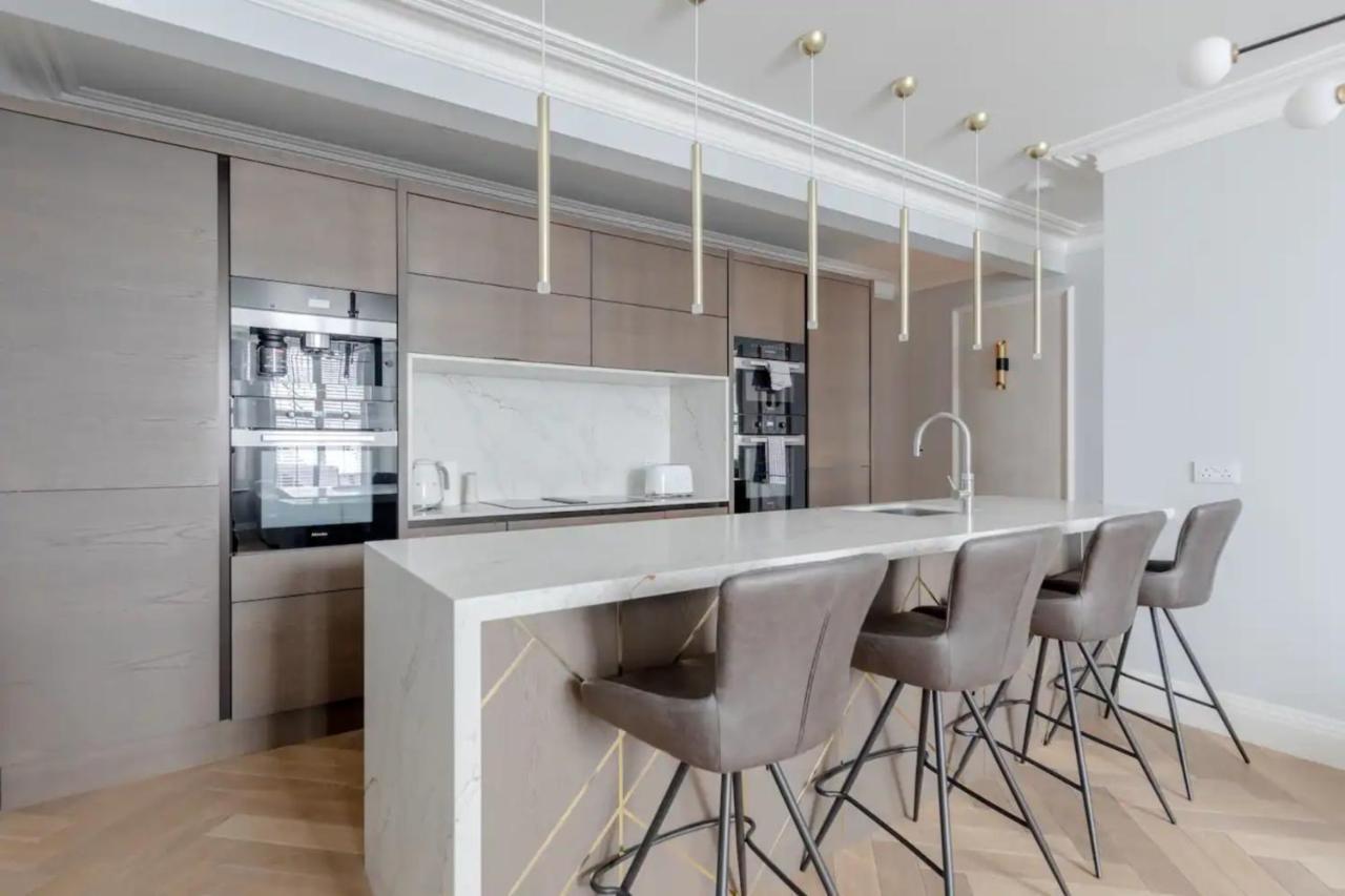 Beautifully Refurbished 2bd Flat - Earl's Court! Appartement *