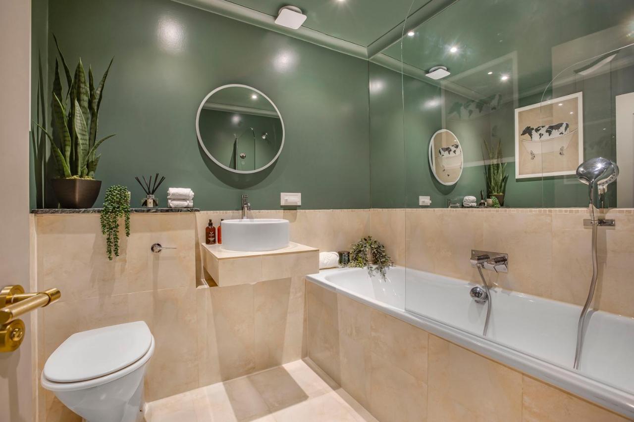 Earls Court Chic Flat In Prime Location Leilighet London