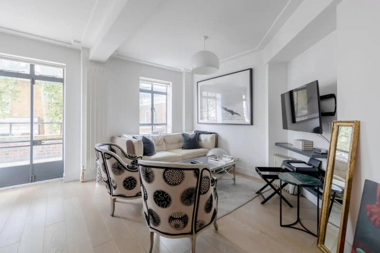 Apartment Sleek & Stylish 1bd Flat W Balcony - Kings Road *