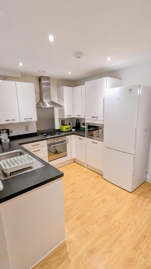 Vakantiehuis 3 Bedroom House In Camberwell