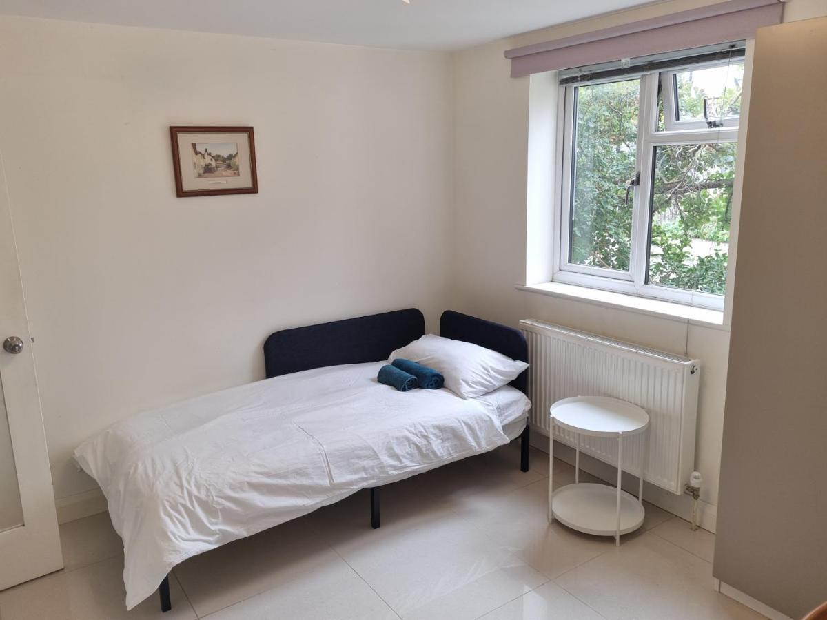 Pensionat Single With En-suite Shower In Zone 1 London