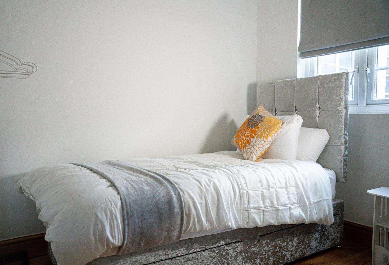 Apartment Kilburn Lighthouse