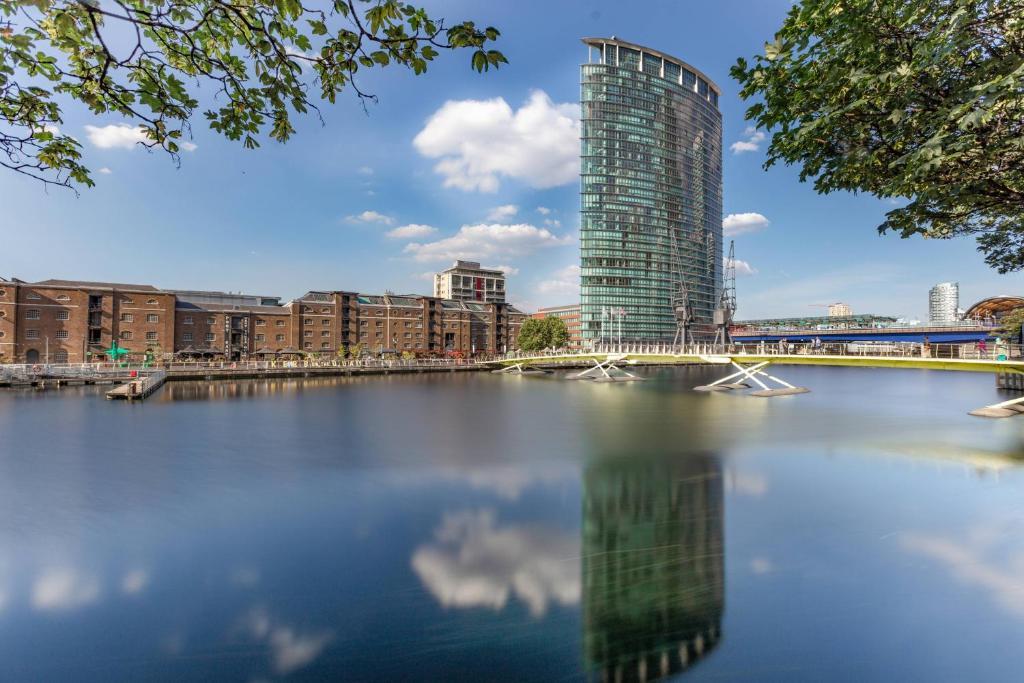 Marriott Executive London, Canary Wharf Hotel 5*
