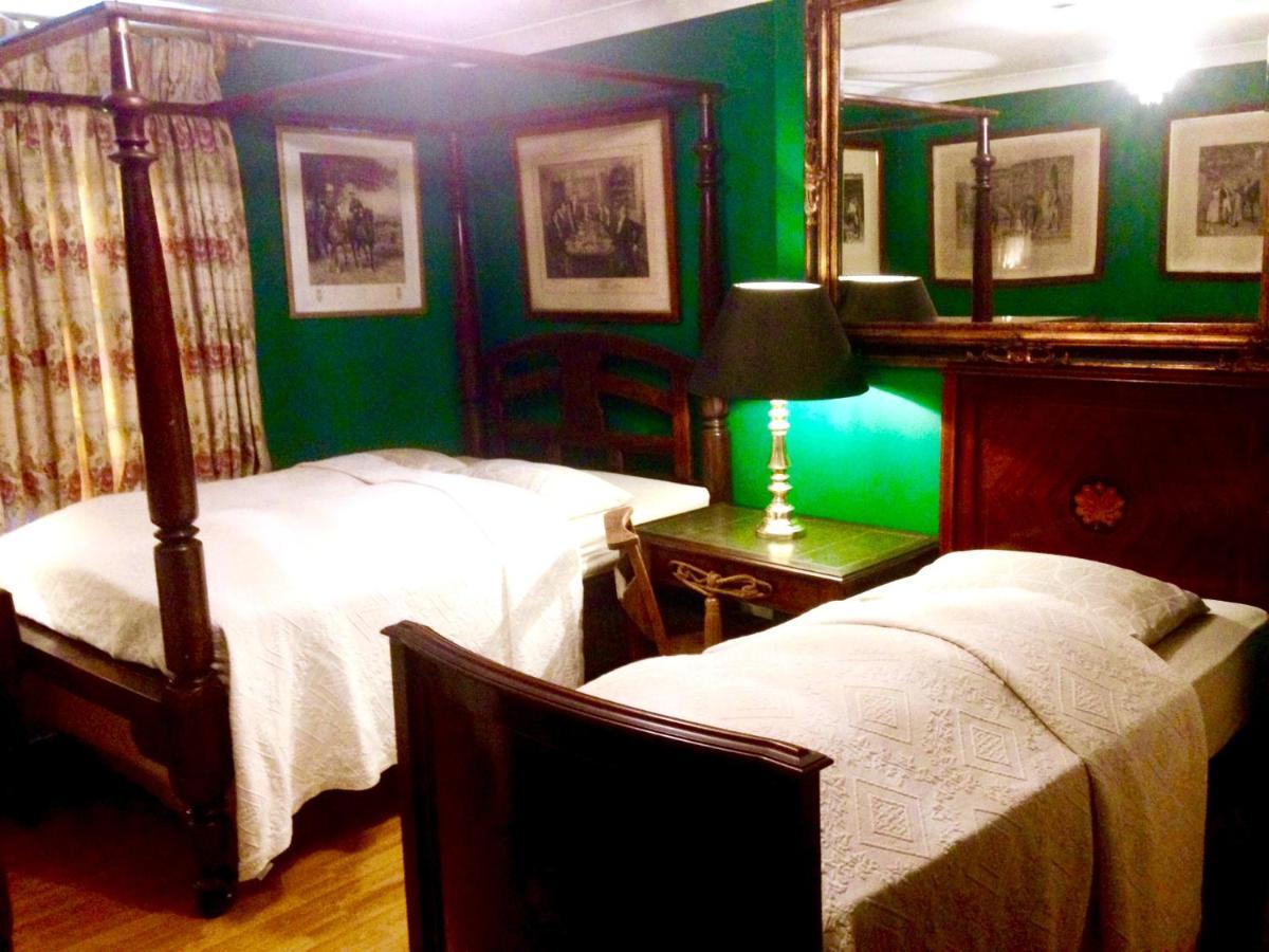 Quality And Very Good Value Private In Close To Notting Hill Zone 2 Maison d'hôtes