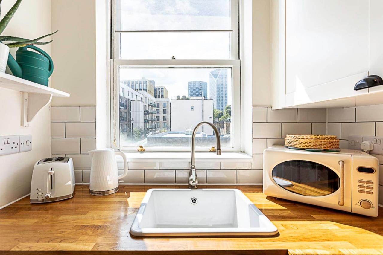 Bridge Cosy Chic Your Perfect 1-bed Retreat Apartment London