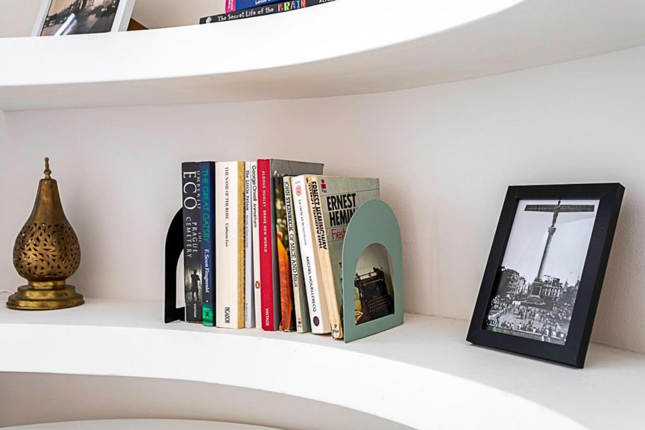 Bridge Cosy Chic Your Perfect 1-bed Retreat Apartment London