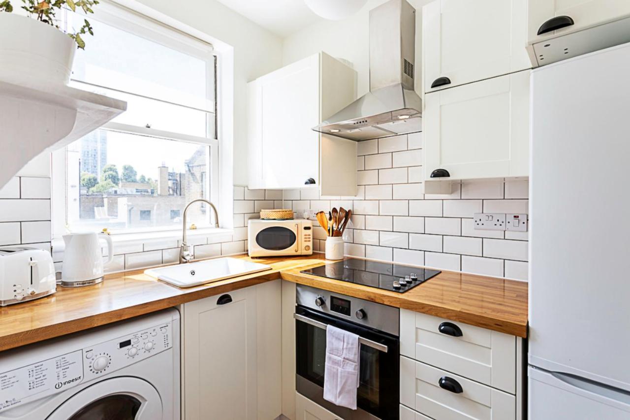 Bridge Cosy Chic Your Perfect 1-bed Retreat Apartment