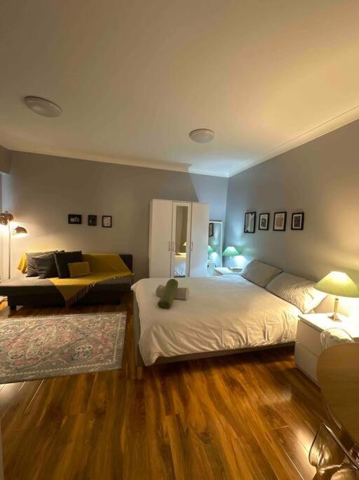 Ground Floor Apartment London