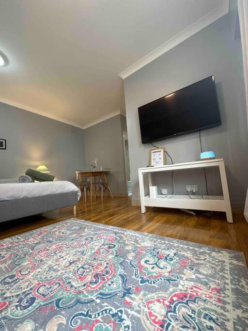 Ground Floor * London