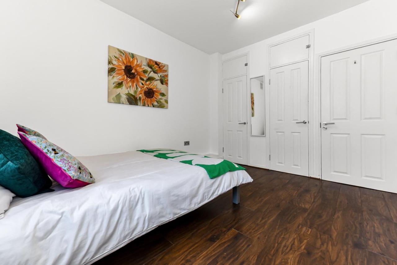 Charming Escape In Leilighet
