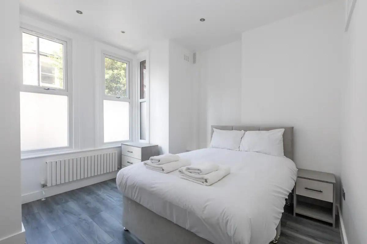 Stylish 2-bed Flat In The Heart Of West Hampstead * Londra