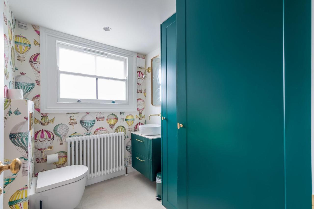 Impressive And Gorgeous Kensington Family London