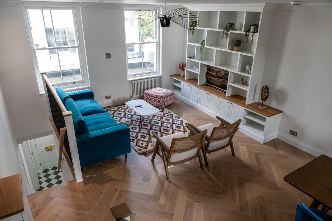 Impressive And Gorgeous Kensington Family * London