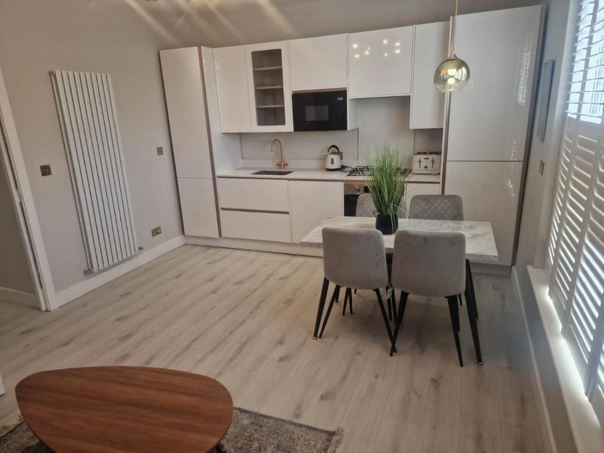 Appartement Collier's Wood En-suite *