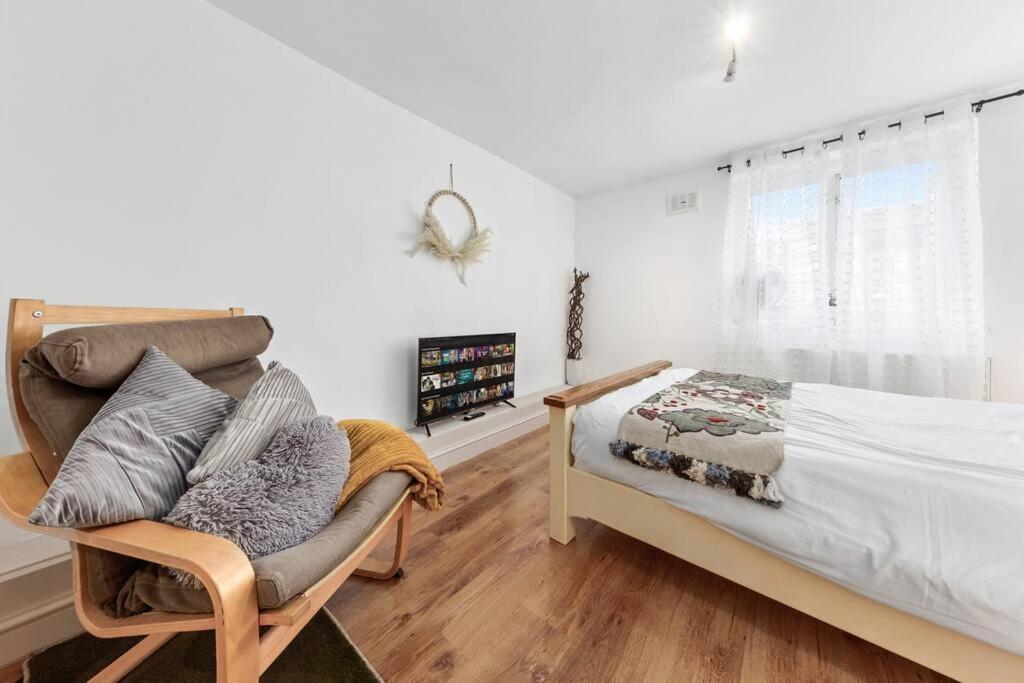 Apartment 1br Modern Flat On Edgware Rd Ed3 London