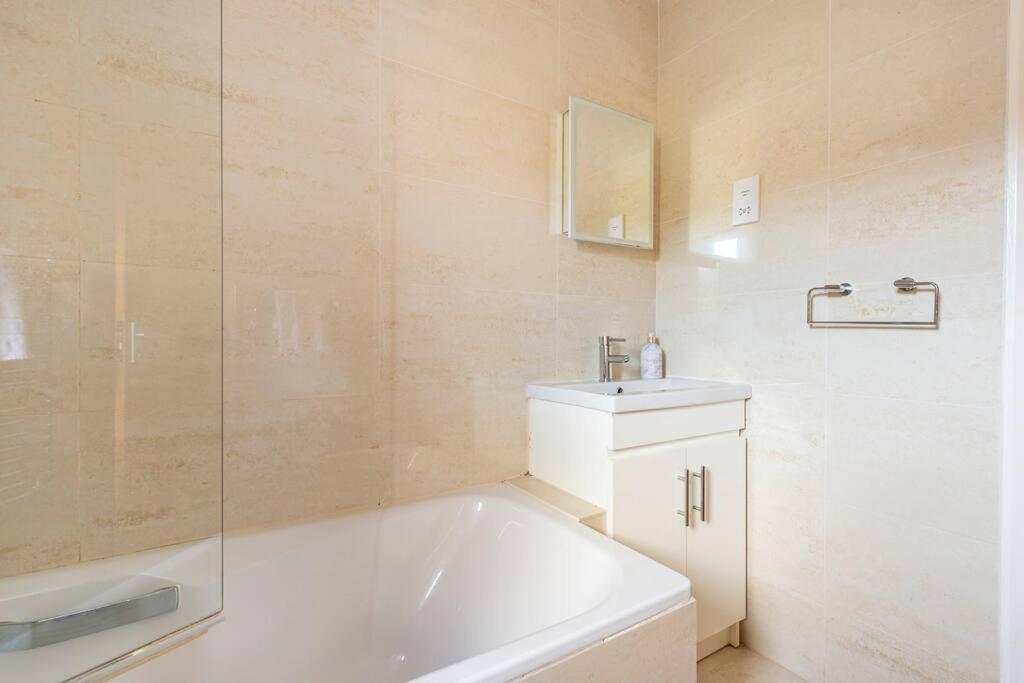 Lejlighed Wapping - Tobacco Docks - Modern Flat *