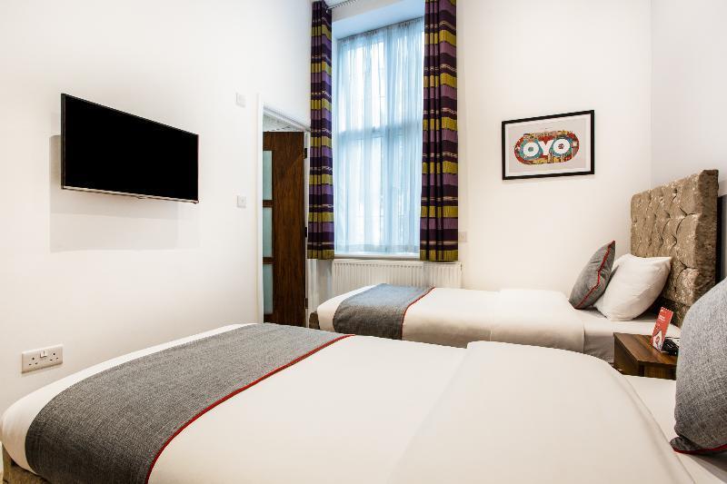 Oyo The Arch, Wembly Stadium Hotel 3*