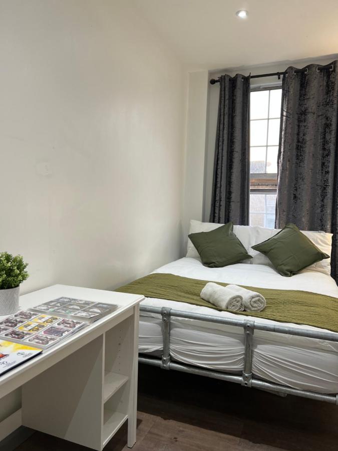 Apartment 3 Bedroom Flat In King's Cross, St Pancras's. 2 Minutes To Euston. London